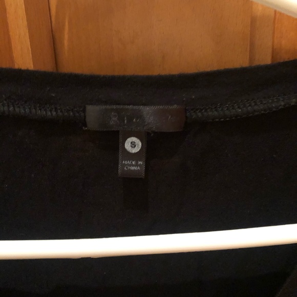 Black infinity T-shirt - Picture 4 of 4